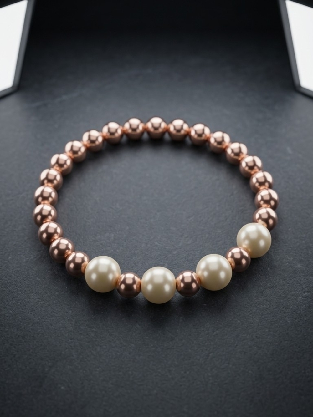 Elegant Rose Gold and Pearl Bead Stretch Bracelet